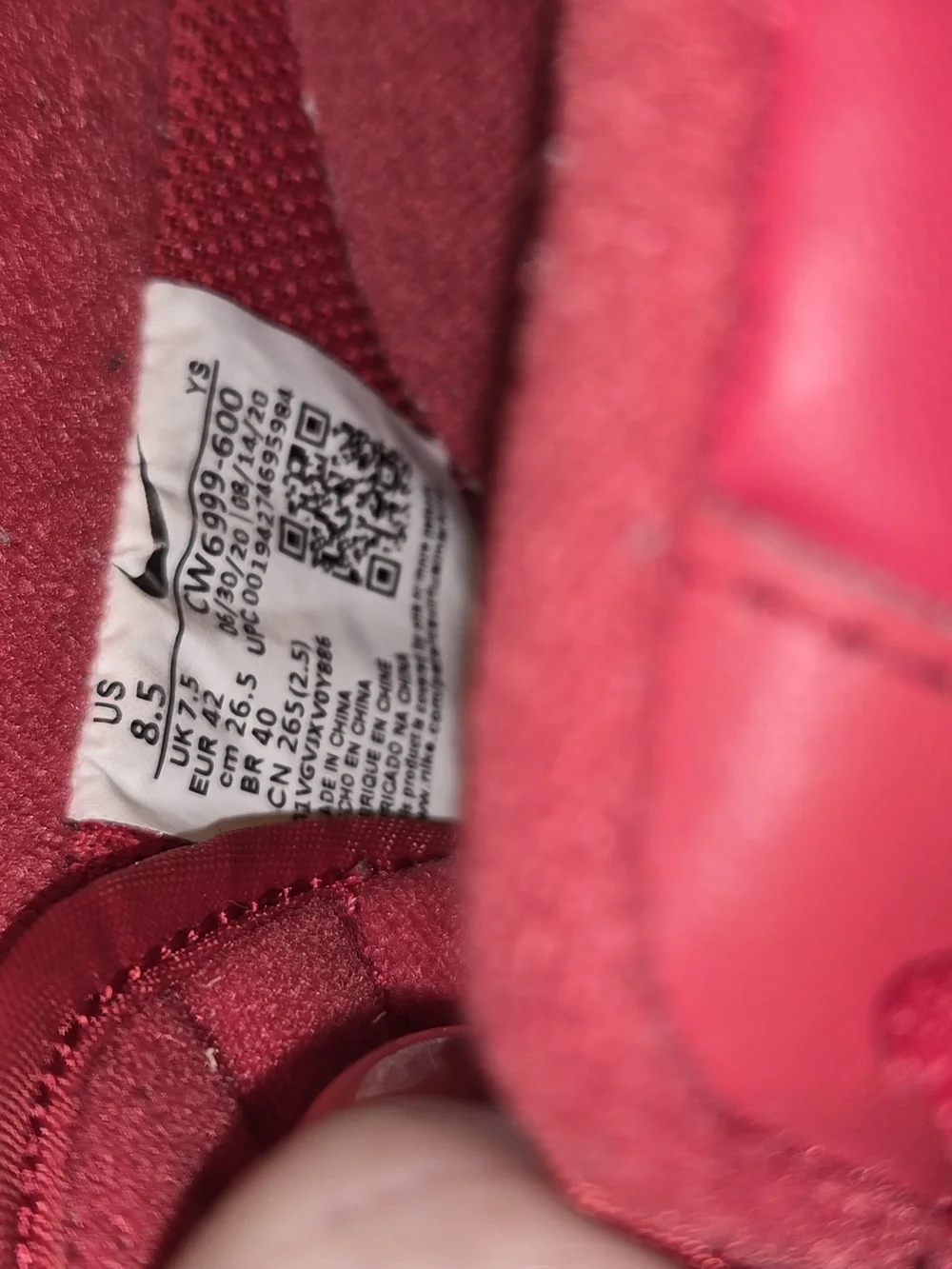 Nike Men's All-Red Low-Top Athletic Sneakers